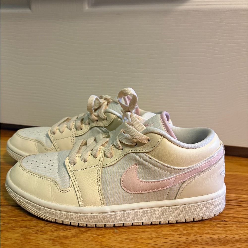 Air Jordan 1 Low SE